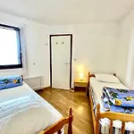 T3 Face A La Avec Terrasse Et Parking Prive A - Fr-1-338-587 * 세테
