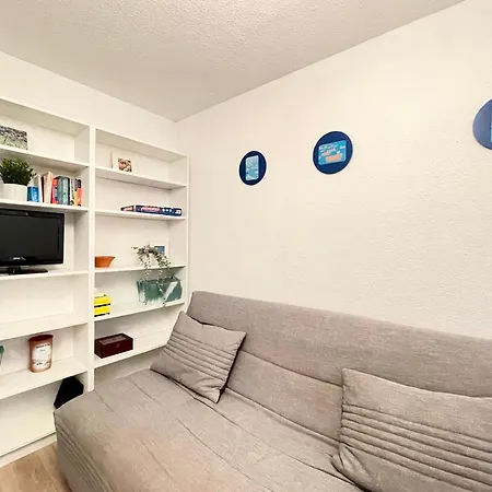 Appartement T3 A Face A La Avec Parking Prive, Proche Et Commerces - Fr-1-338-587 Sète