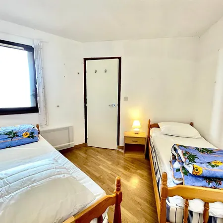 T3 Face A La Avec Terrasse Et Parking Prive A - Fr-1-338-587 * Sète