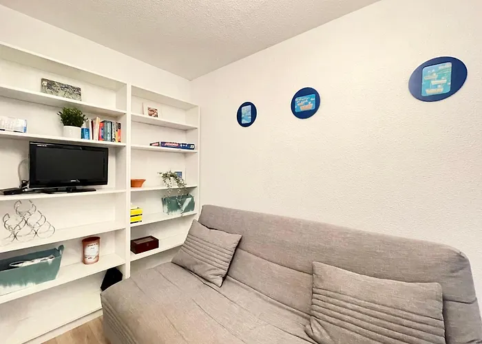 Appartamento T3 à Face à La Avec Parking Privé, Proche Et Commerces - Fr-1-338-587 Sète